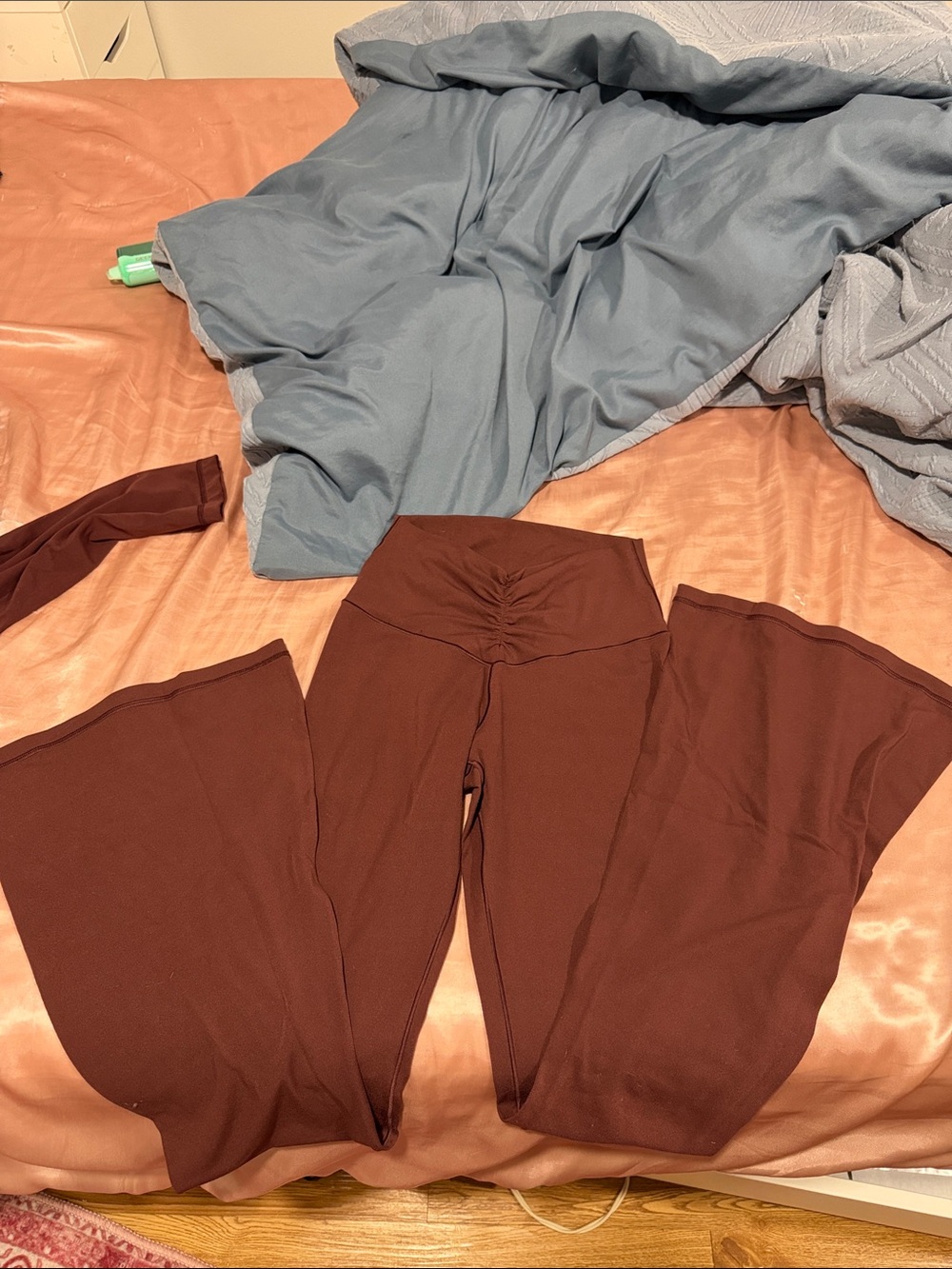 High-Waist Burgandy Wide-Leg Yoga Pants